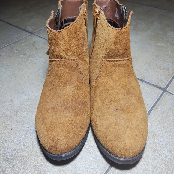 White Mountain Womens Brown Zip Up Leather Ankle Boots Size 7W - Picture 4 of 7
